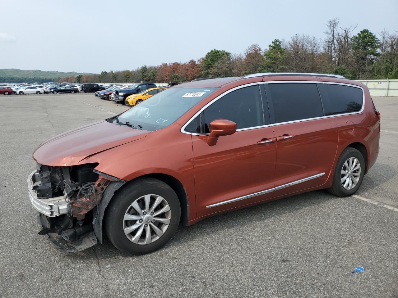 CHRYSLER PACIFICA TOURING L PLUS
