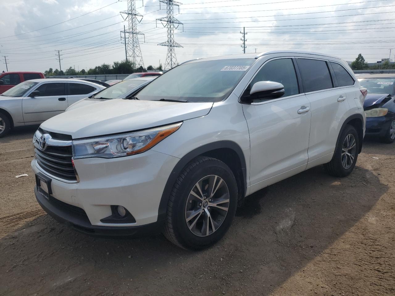 TOYOTA HIGHLANDER XLE