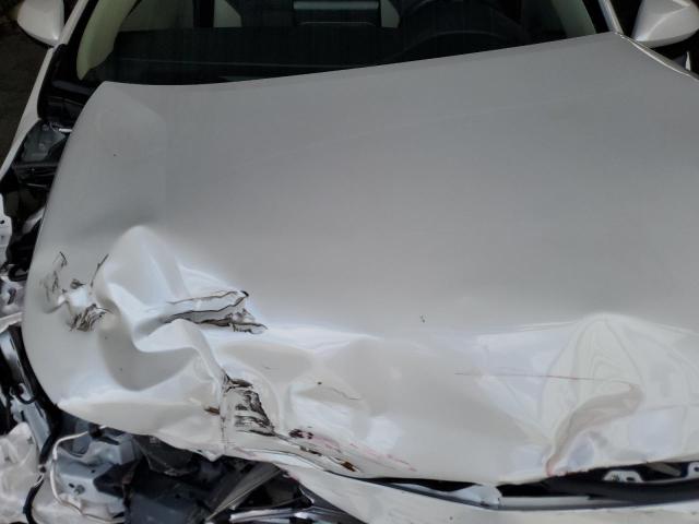 2024 TOYOTA COROLLA LE JTDBCMFE7R3048438