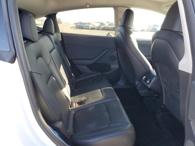 2022 TESLA MODEL Y 7SAYGDEE5NA014253