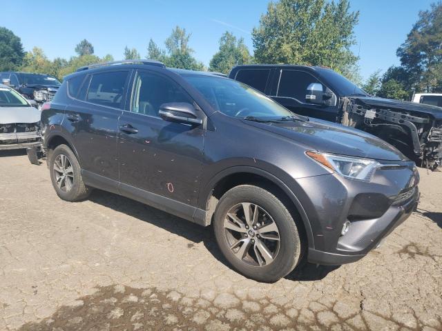 2017 TOYOTA RAV4 XLE JTMRFREV5HJ715165