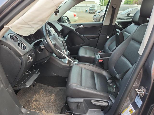 2016 VOLKSWAGEN TIGUAN S - WVGBV7AX2GW550138