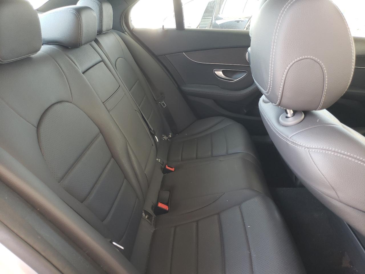 MERCEDES-BENZ C-CLASS 300