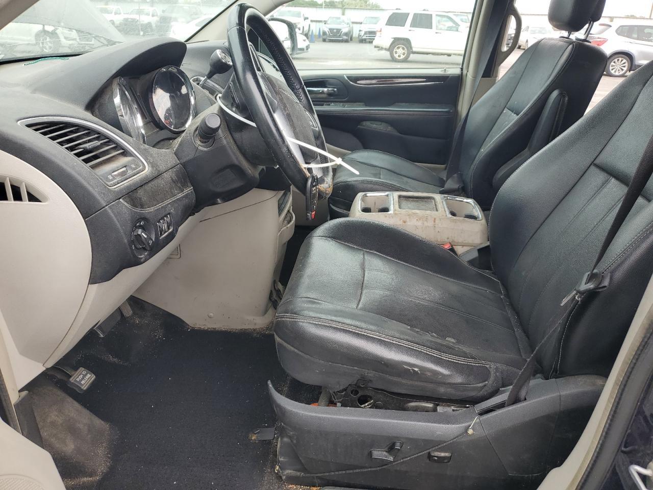 CHRYSLER TOWN & COUNTRY TOURING