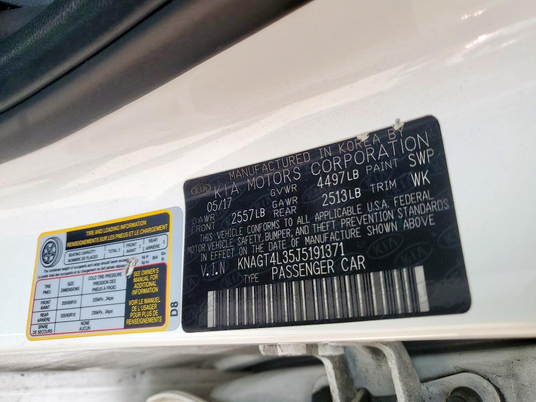 2018 KIA OPTIMA LX - KNAGT4L35J5191371