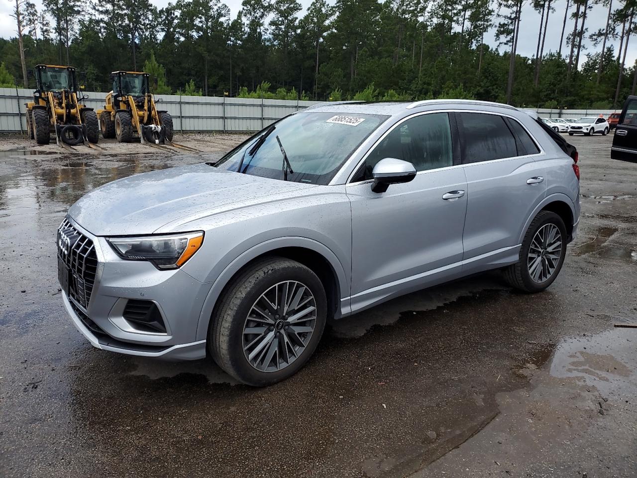 AUDI Q3 PREMIUM 40