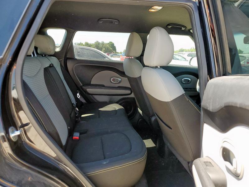 2016 KIA SOUL + KNDJP3A55G7310402