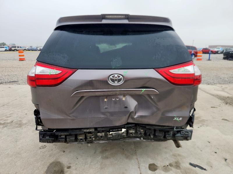 2019 TOYOTA SIENNA XLE 5TDYZ3DC1KS991546