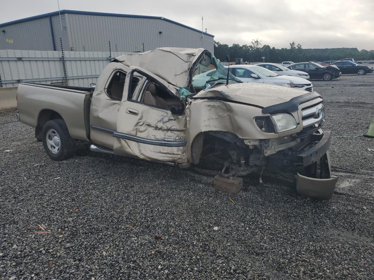 Lot #3278792613 2003 TOYOTA TUNDRA ACC