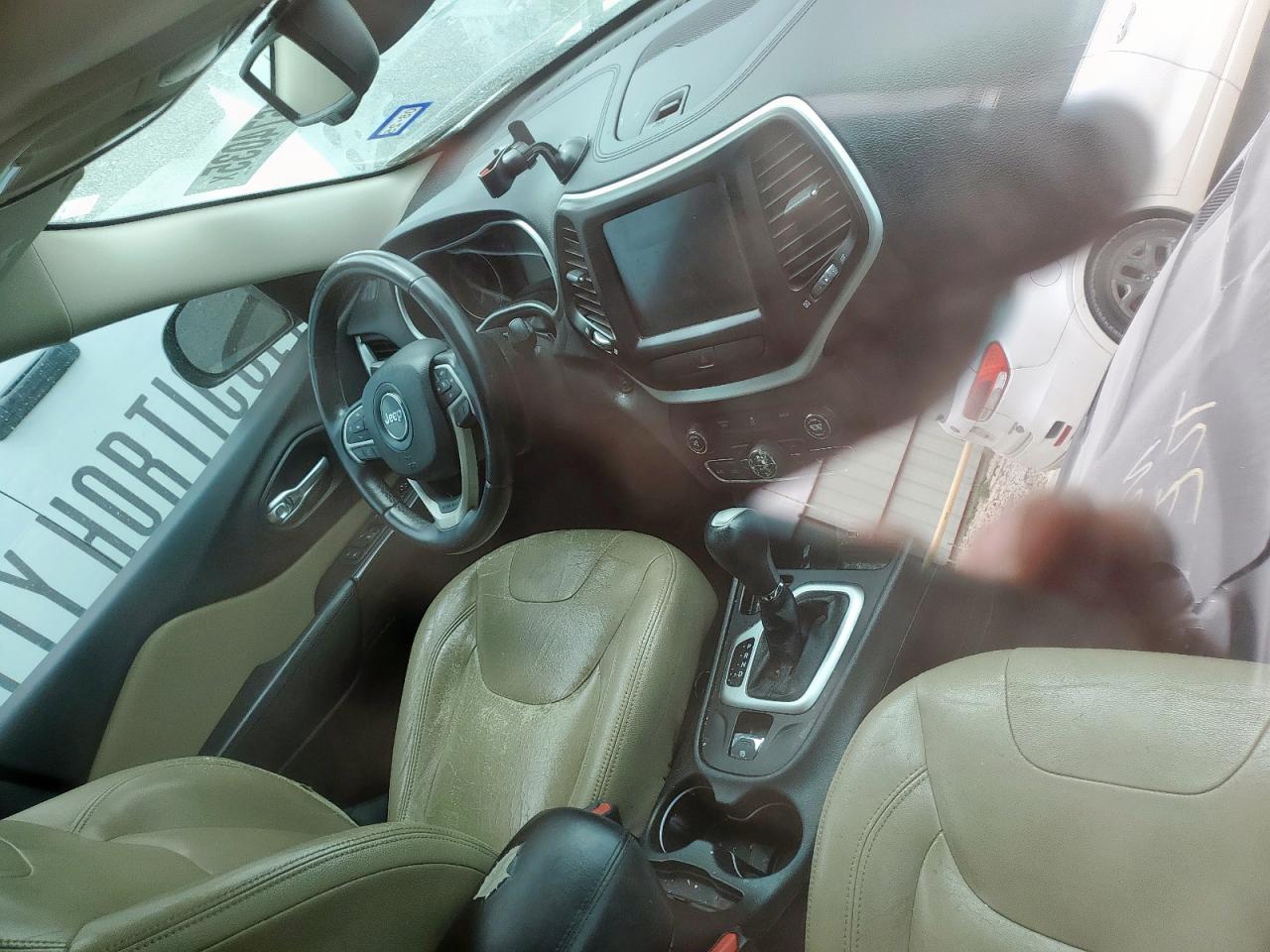 JEEP GRAND CHEROKEE LATITUDE