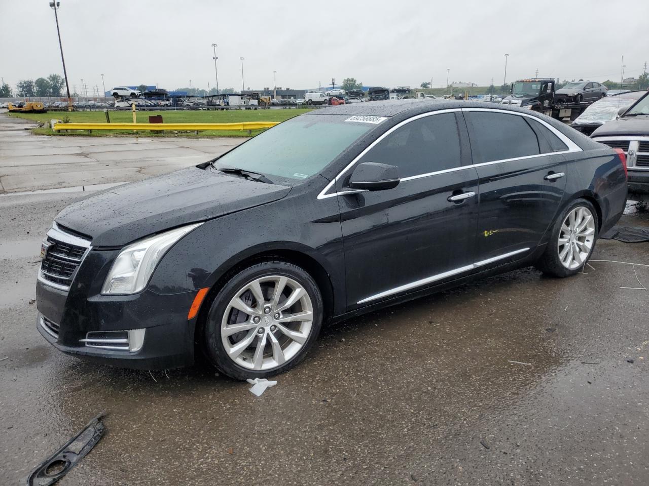 CADILLAC XTS LUXURY COLLECTION
