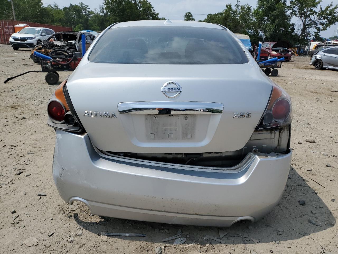 NISSAN ALTIMA BASE