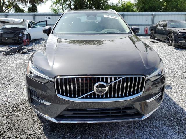 2022 VOLVO XC60 B5 IN YV4L12DL9N1910402