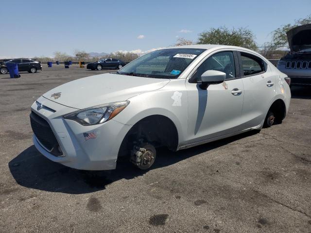 TOYOTA YARIS L