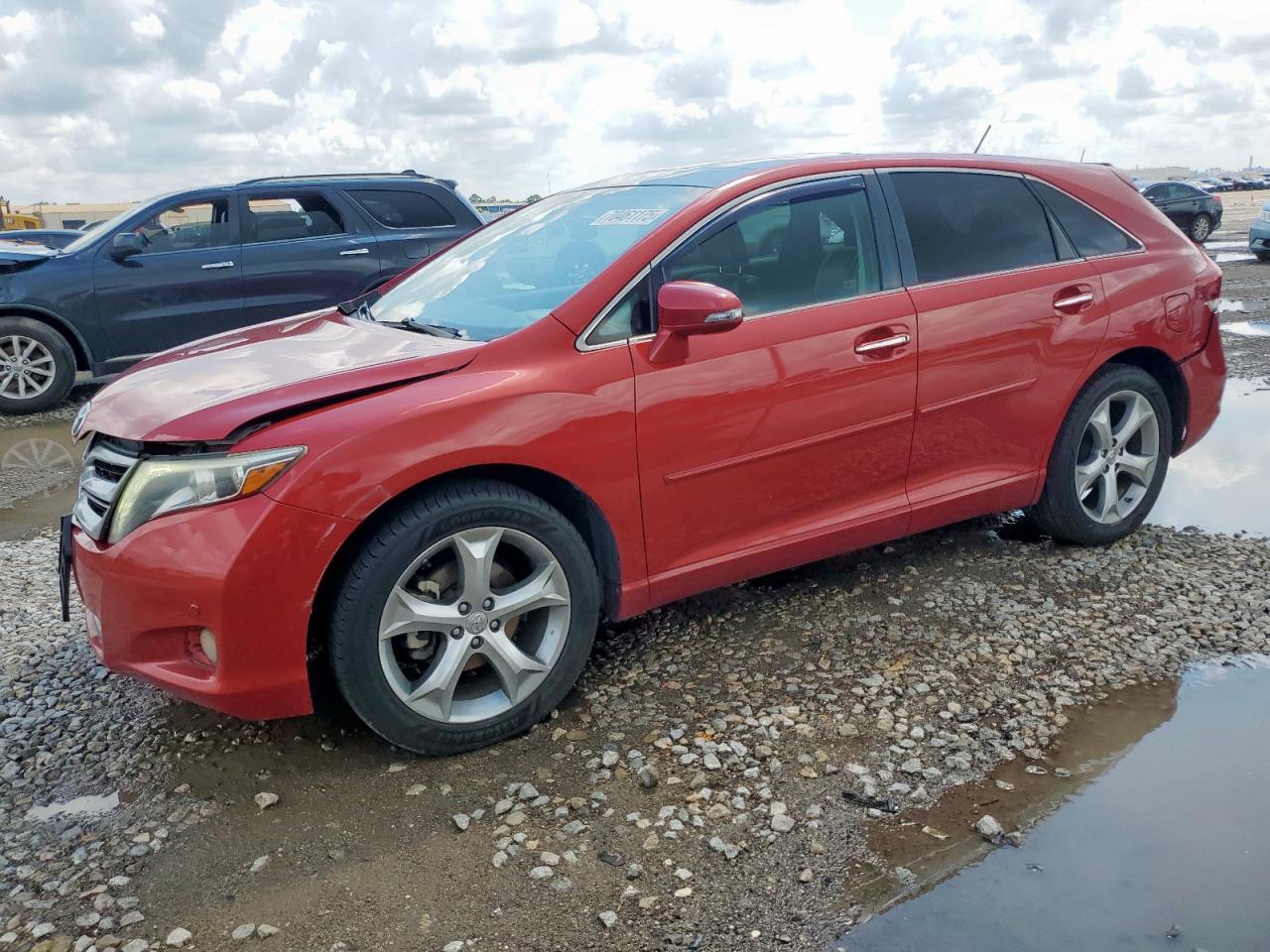  Salvage Toyota Venza