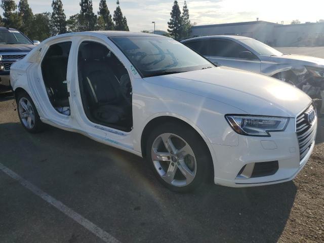2018 AUDI A3 PREMIUM WAUAUGFF2J1019686