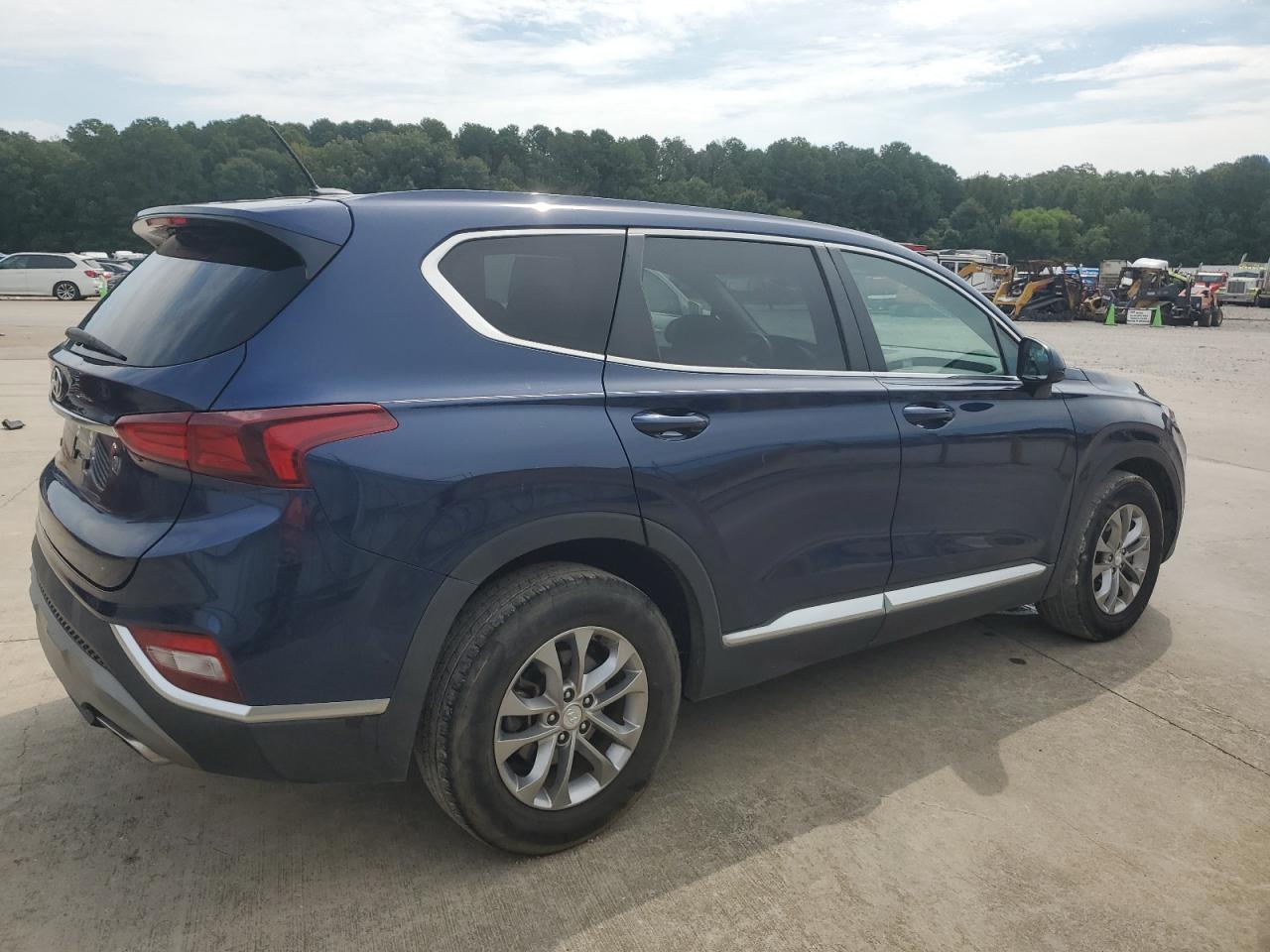 Lot #3316726445 2019 HYUNDAI SANTA FE S
