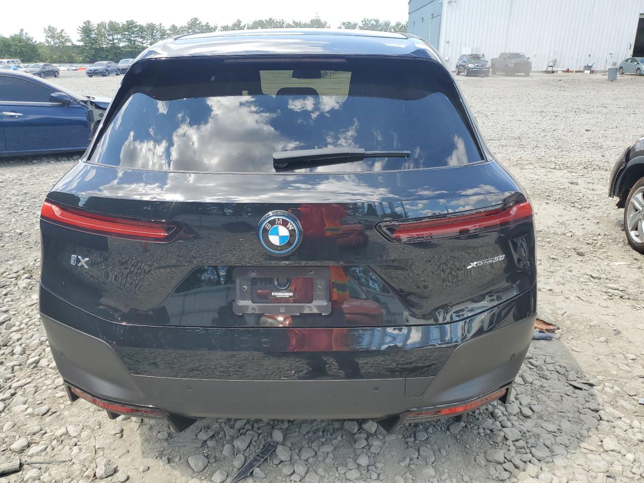 BMW IX XDRIVE50