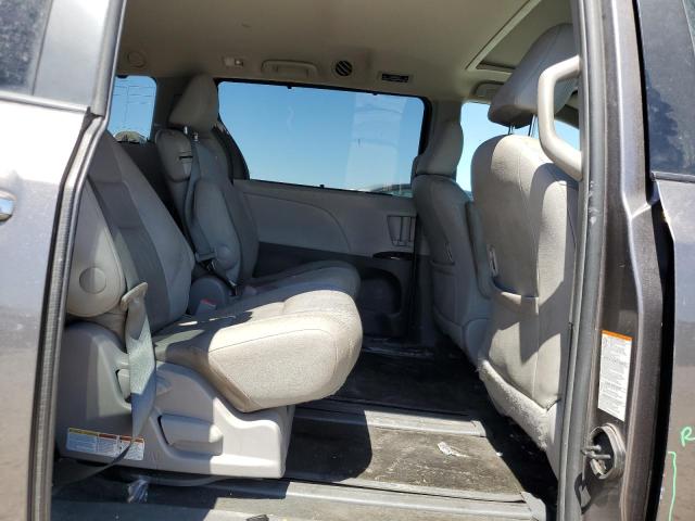 2016 TOYOTA SIENNA XLE 5TDYK3DC2GS740241