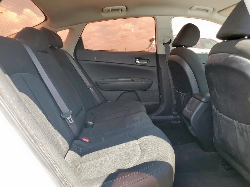 2016 KIA OPTIMA LX KNAGT4L33G5077166