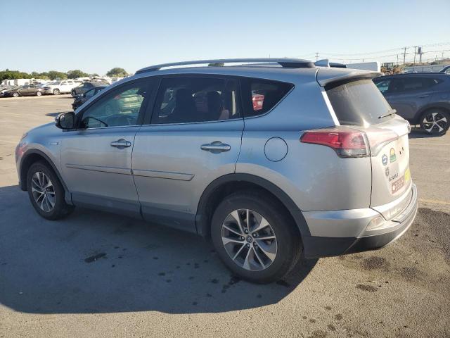 2018 TOYOTA RAV4 HV LE JTMRJREV6JD201148