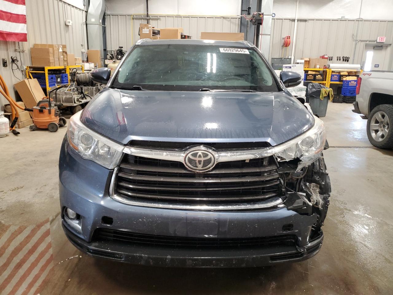 TOYOTA HIGHLANDER LIMITED