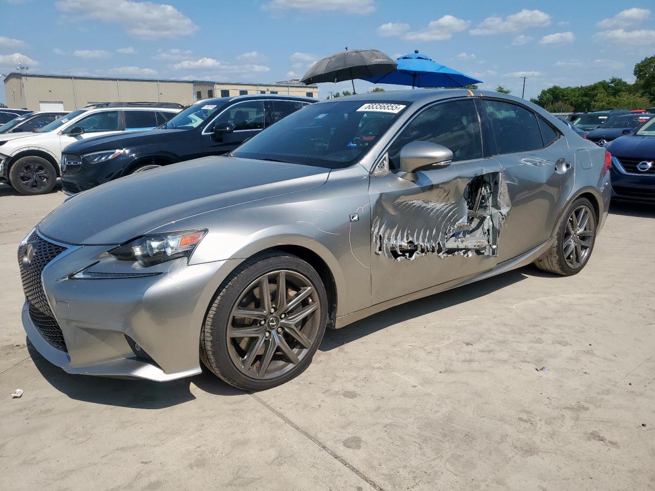LEXUS IS 200T