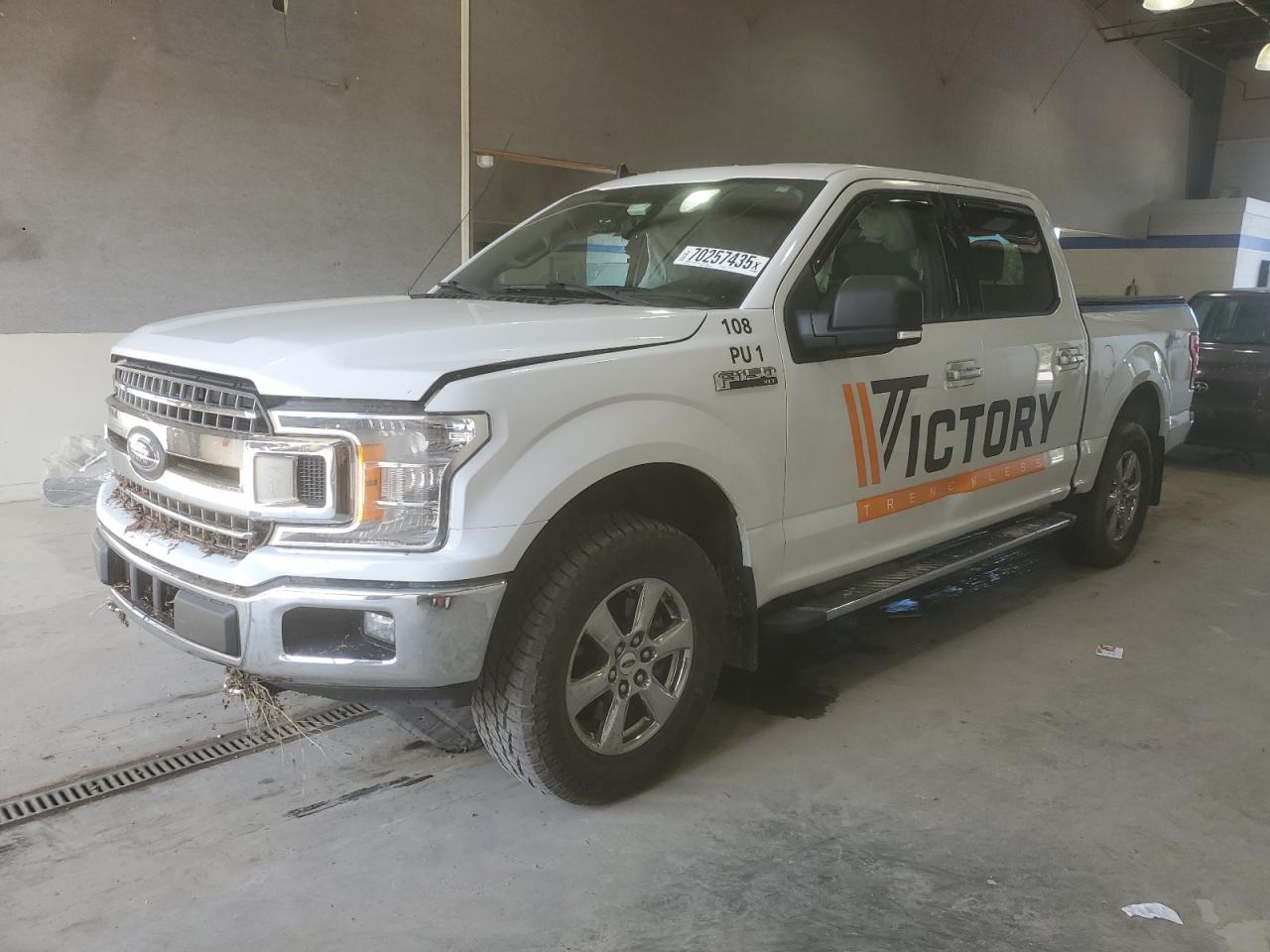 FORD F-150 SUPERCREW