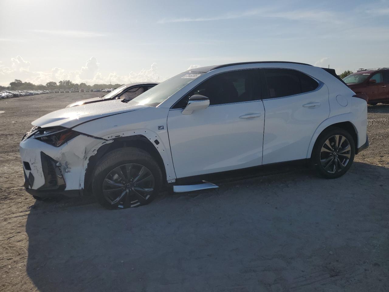 LEXUS UX 250H PREMIUM