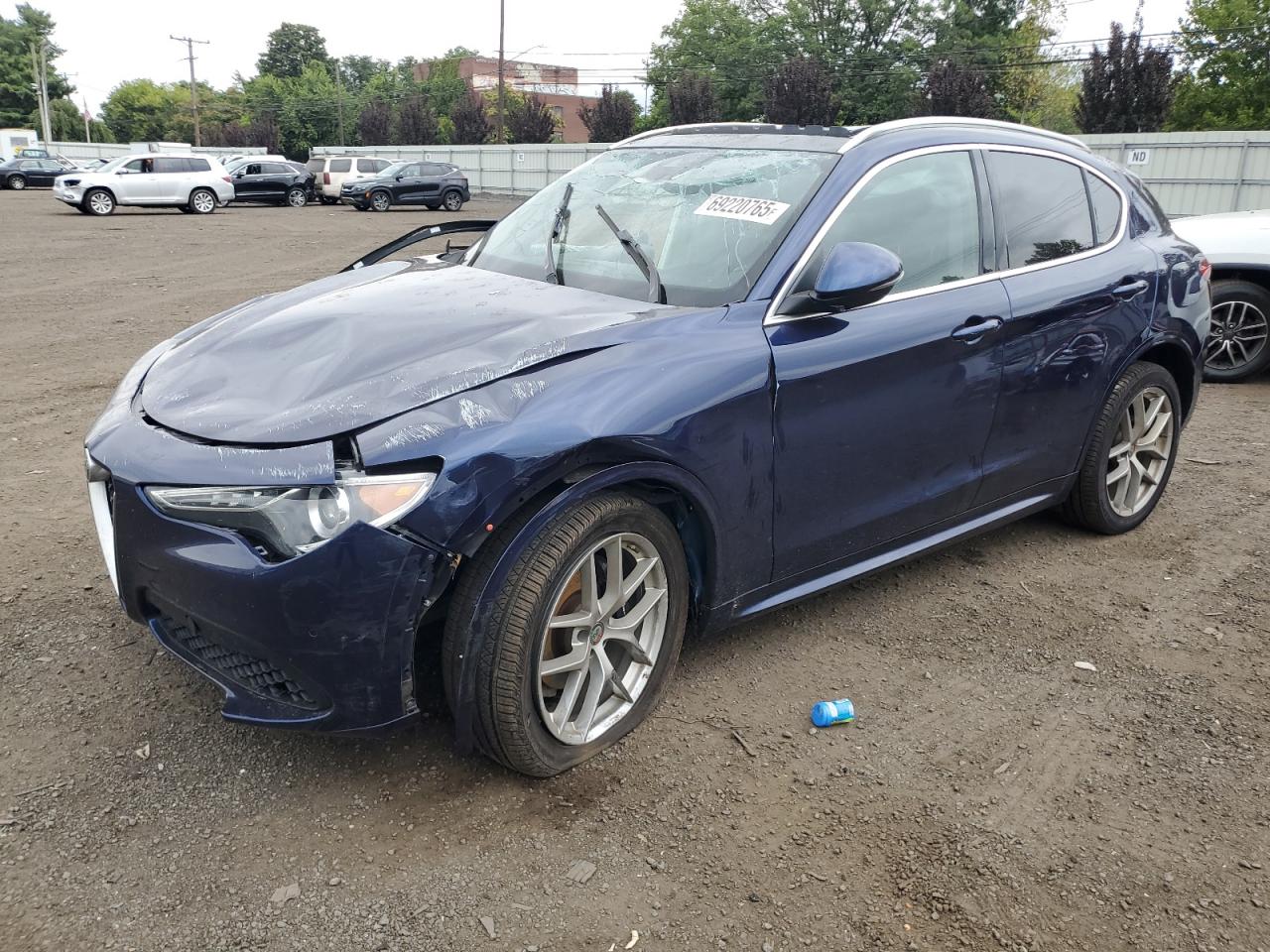 Vehicle photo