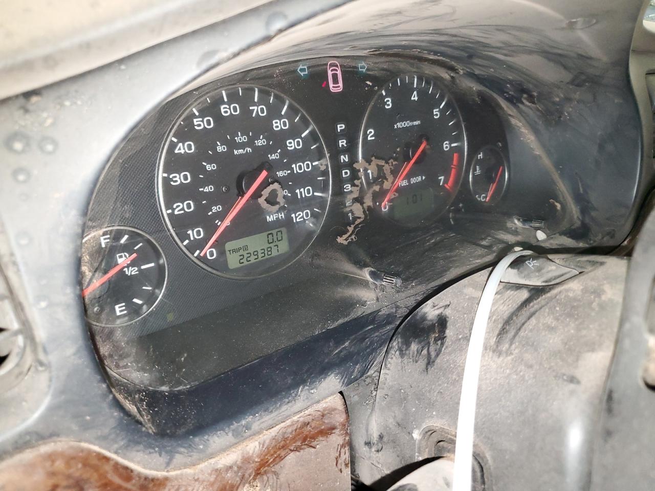 Lot #3276476151 2003 SUBARU LEGACY OUT