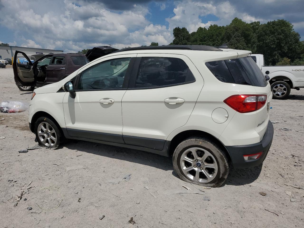 FORD ECOSPORT SE