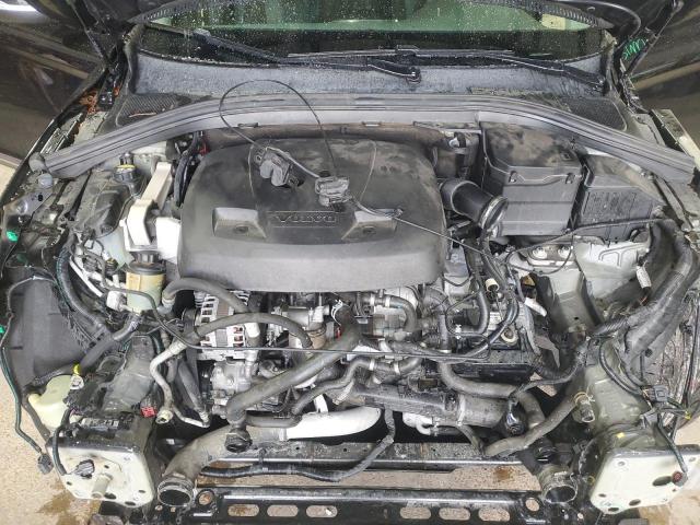 2017 VOLVO XC60 T5 IN YV440MDU9H2206730