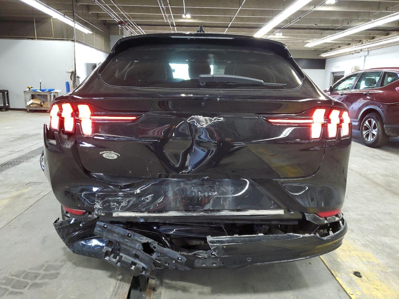 FORD MUSTANG PREMIUM