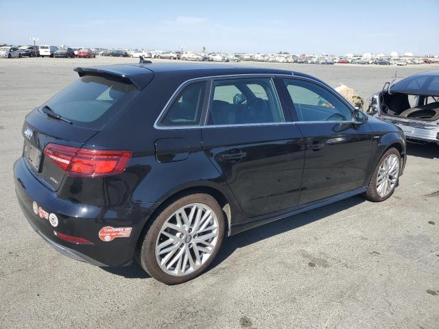2018 AUDI A3 E-TRON WAUTPBFF9JA061338