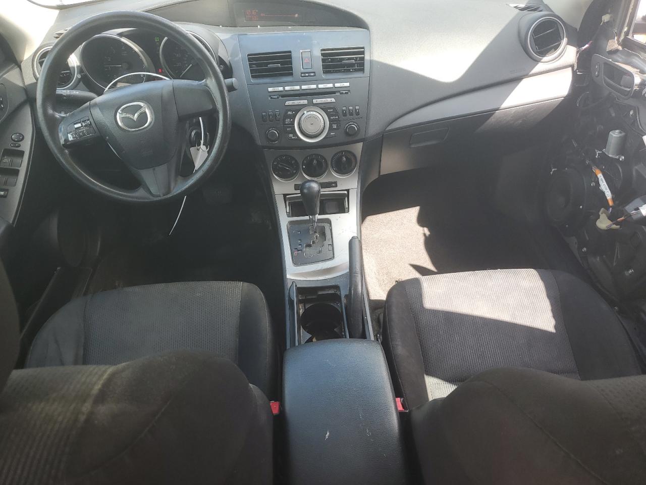 MAZDA 3 I