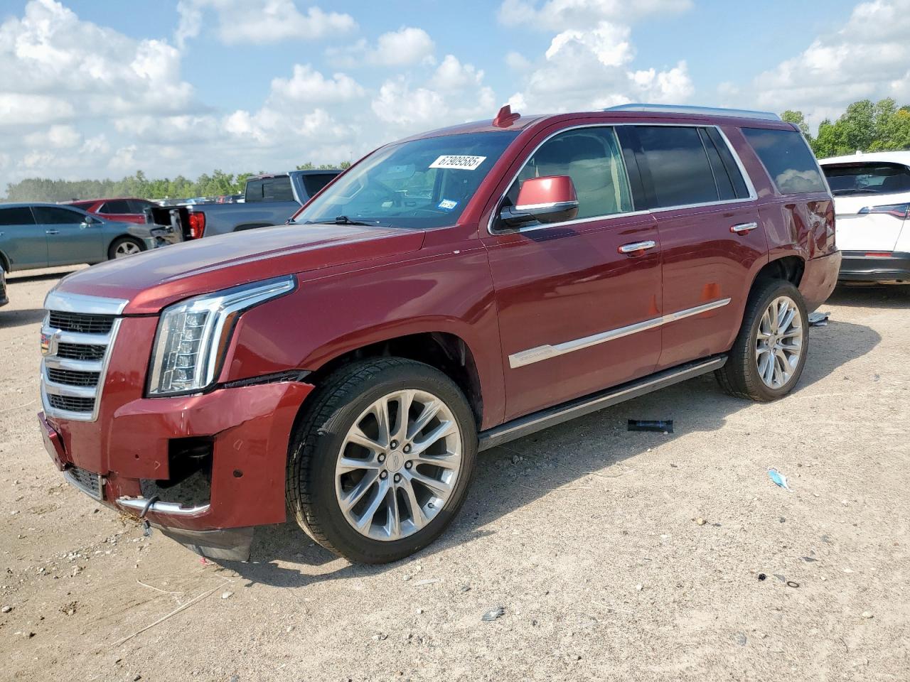 CADILLAC ESCALADE PREMIUM LUXURY