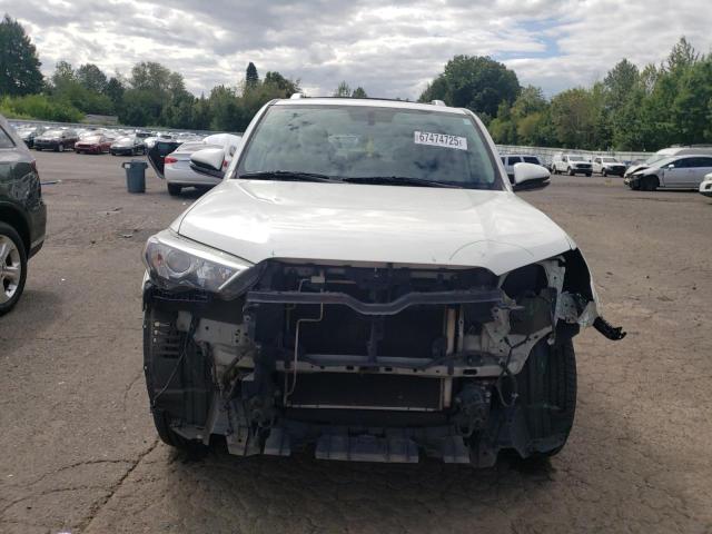2018 TOYOTA 4RUNNER SR JTEBU5JR2J5567897
