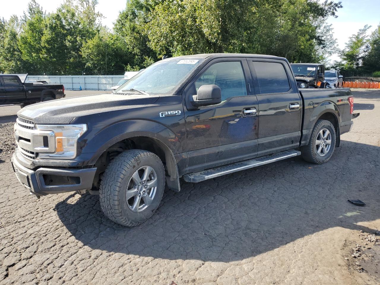 FORD F-150 SUPERCREW
