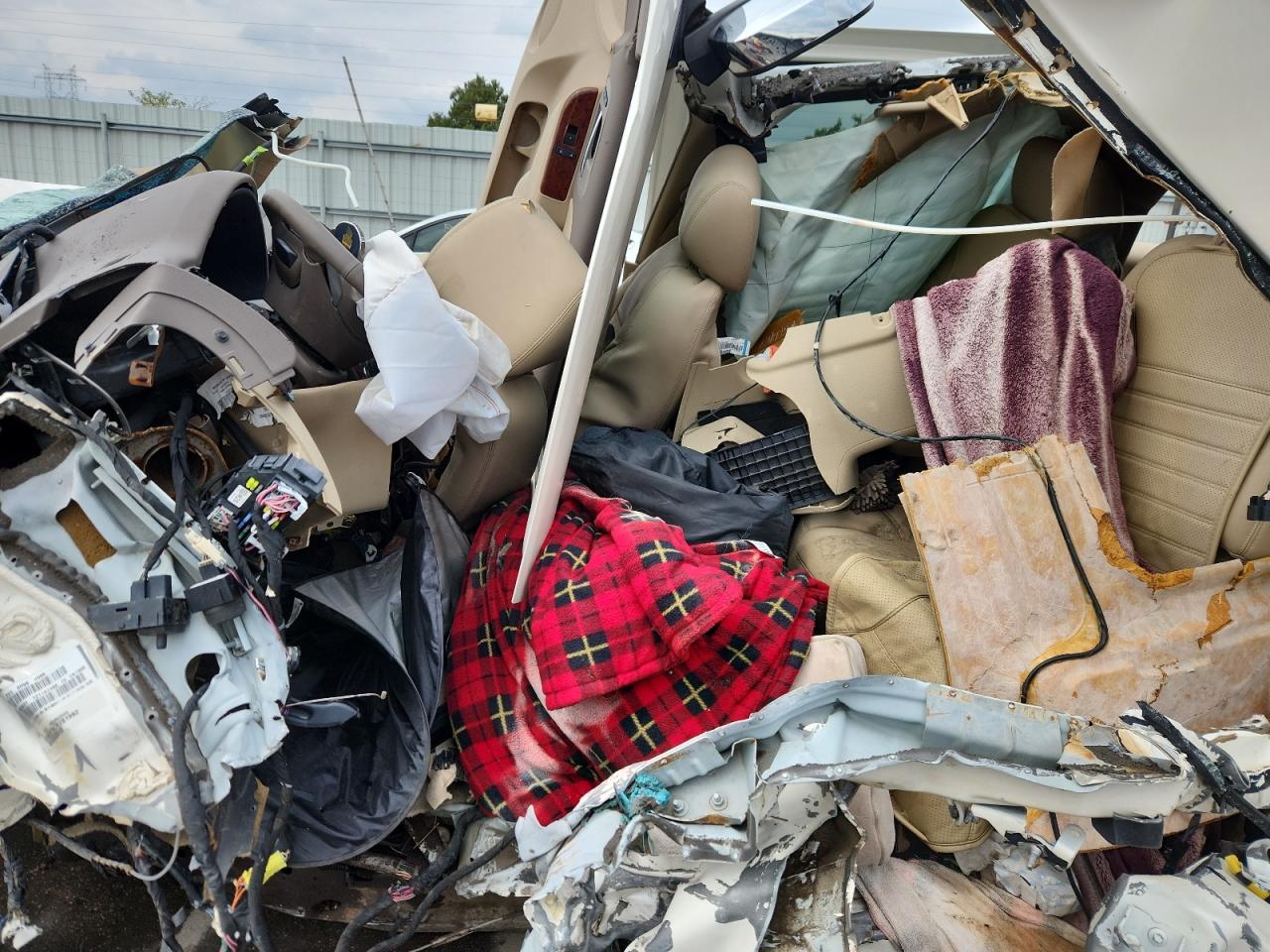 CHEVROLET SUBURBAN K1500 LTZ