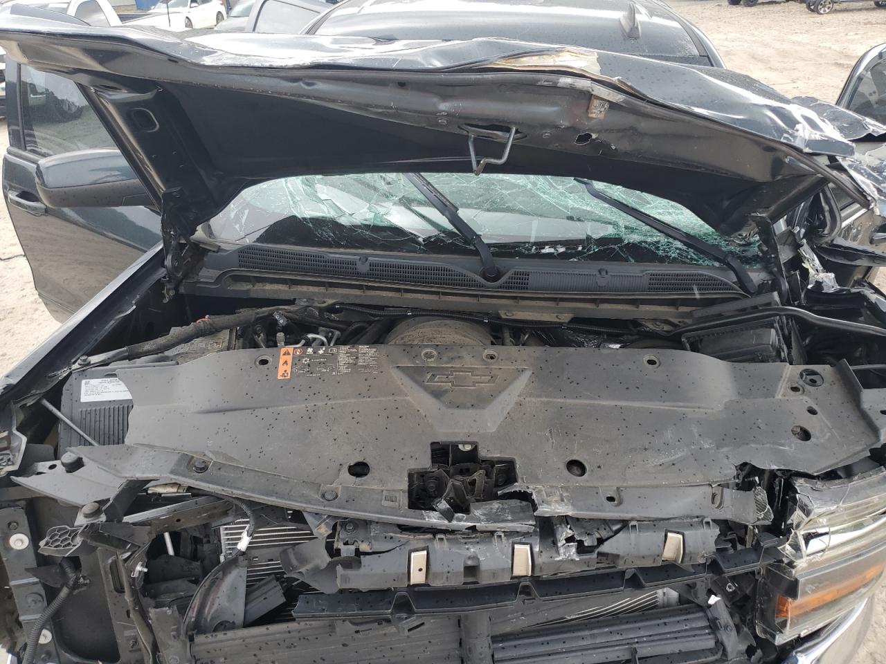 CHEVROLET SILVERADO C1500 LT