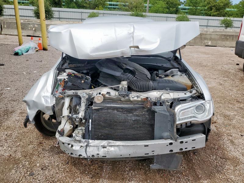 2019 CHRYSLER 300 TOURING 2C3CCAAG9KH569020