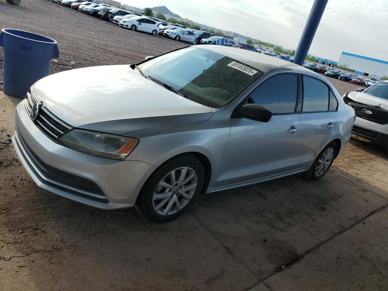 VOLKSWAGEN JETTA SE