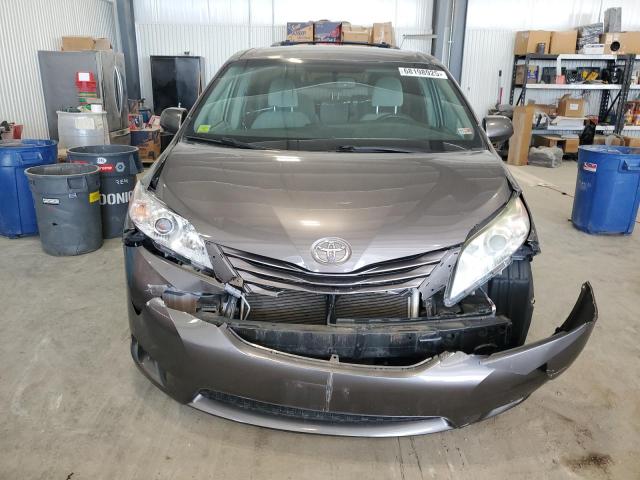 2015 TOYOTA SIENNA LE 5TDKK3DC5FS685112