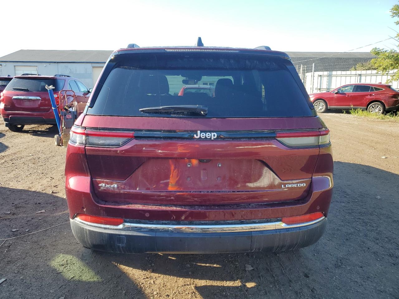 JEEP GRAND CHEROKEE LAREDO