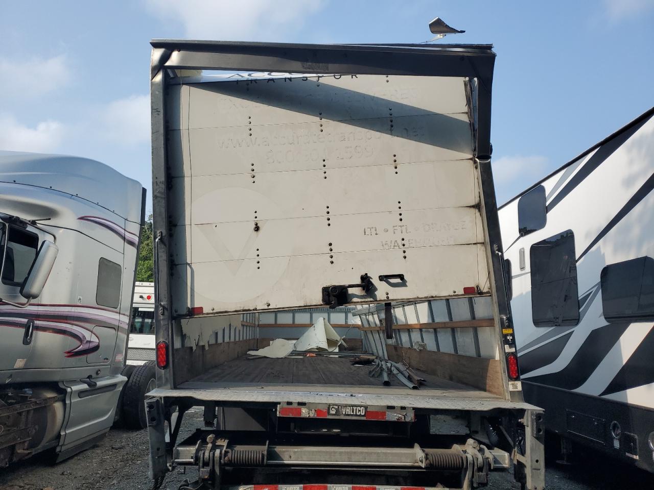 Lot #3301607634 2023 FREIGHTLINER M2 106 MED