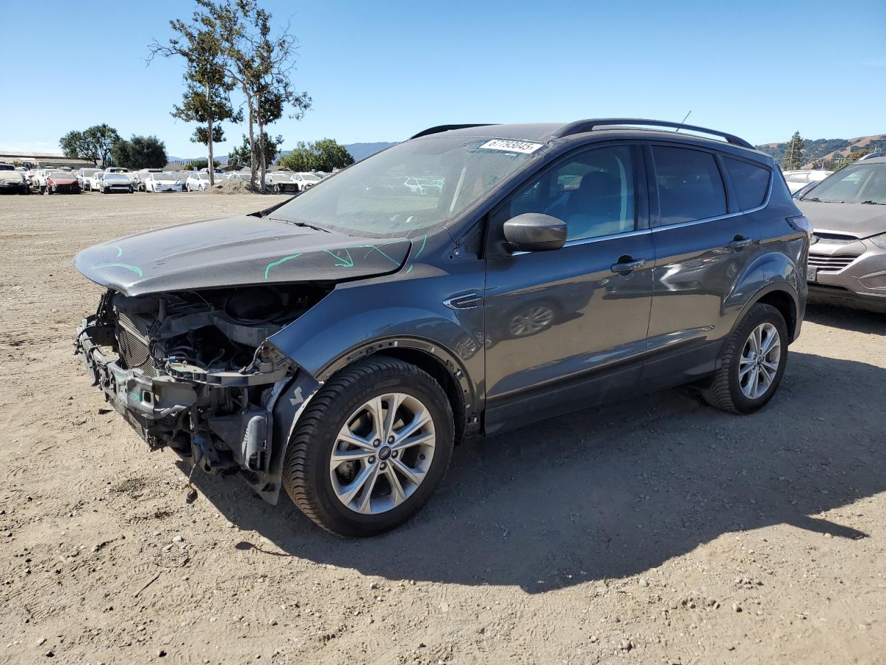 FORD ESCAPE SE
