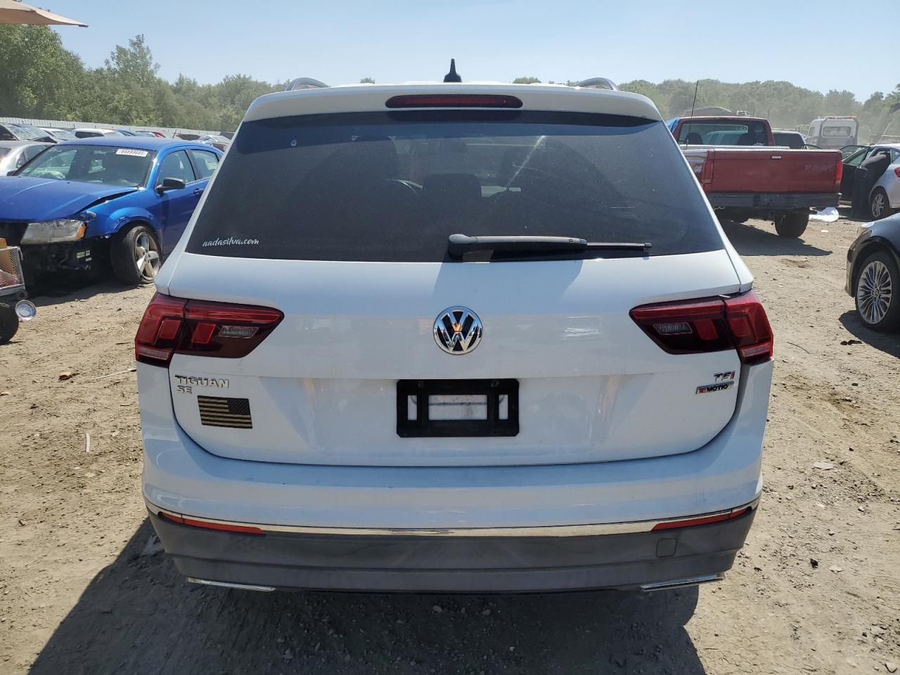 VOLKSWAGEN TIGUAN SE