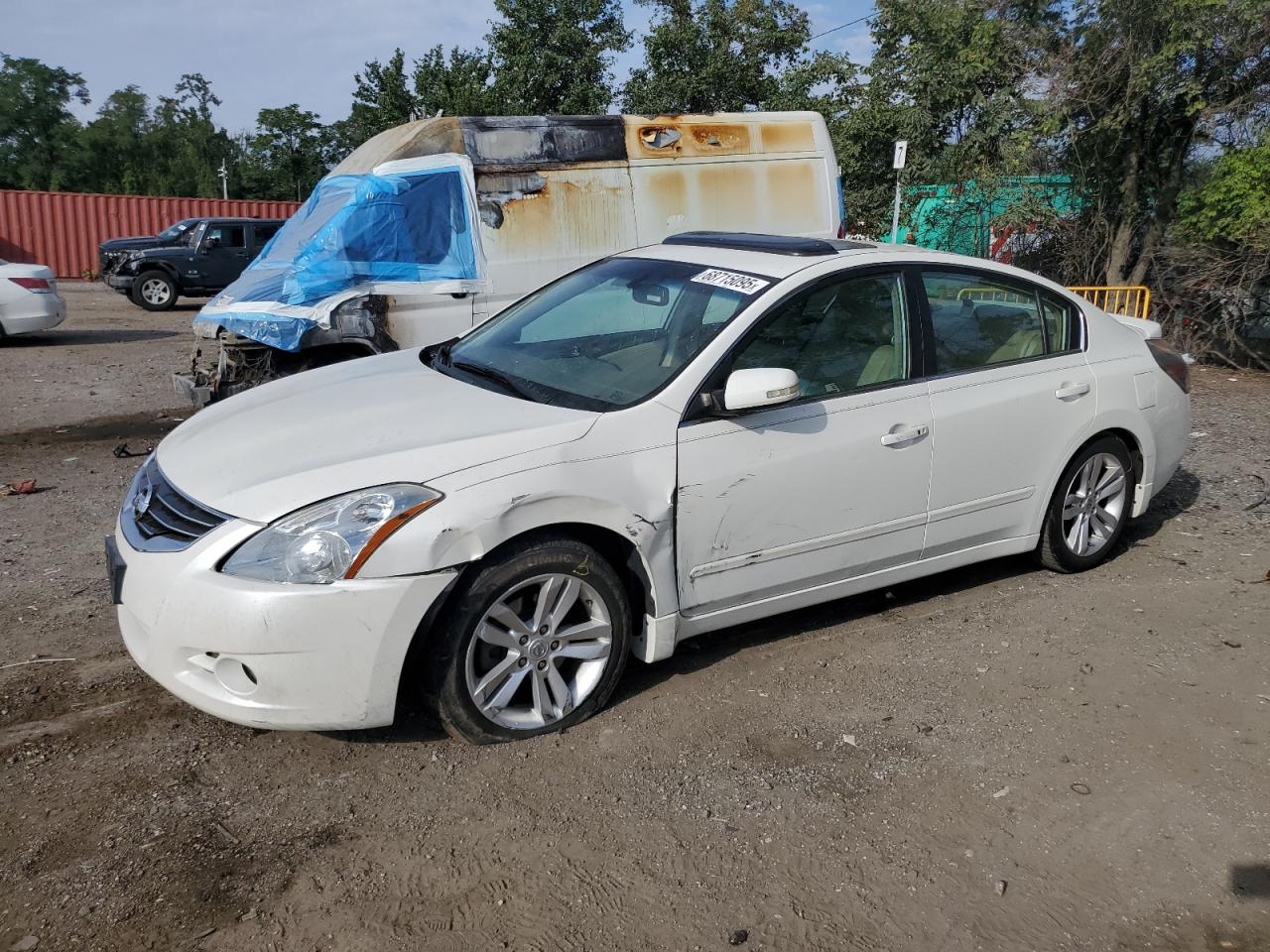 NISSAN ALTIMA SR