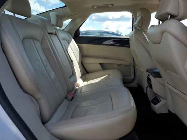 2017 LINCOLN MKZ RESERV - 3LN6L5F97HR658877